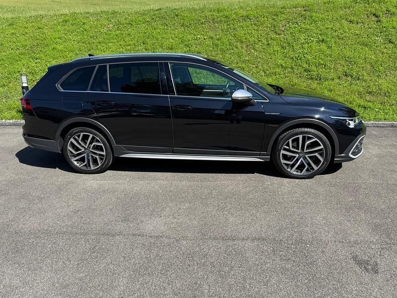 Gebraucht VW Golf Alltrack 200 PS (147 kW) 2022 Kombi