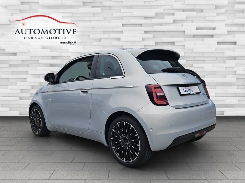 Gebraucht Fiat 500e La Prima 87 kW (119 PS) 2024 Kleinwagen