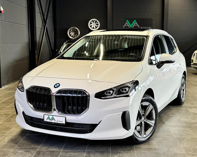 Gebraucht BMW 223 Active Tourer 197 PS (144 kW) 2023 Van / Kleinbus