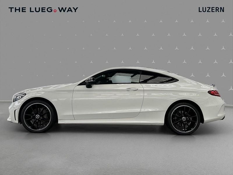 Gebraucht Mercedes C200 AMG line 184 PS (135 kW) 2022 Weiss Coupé