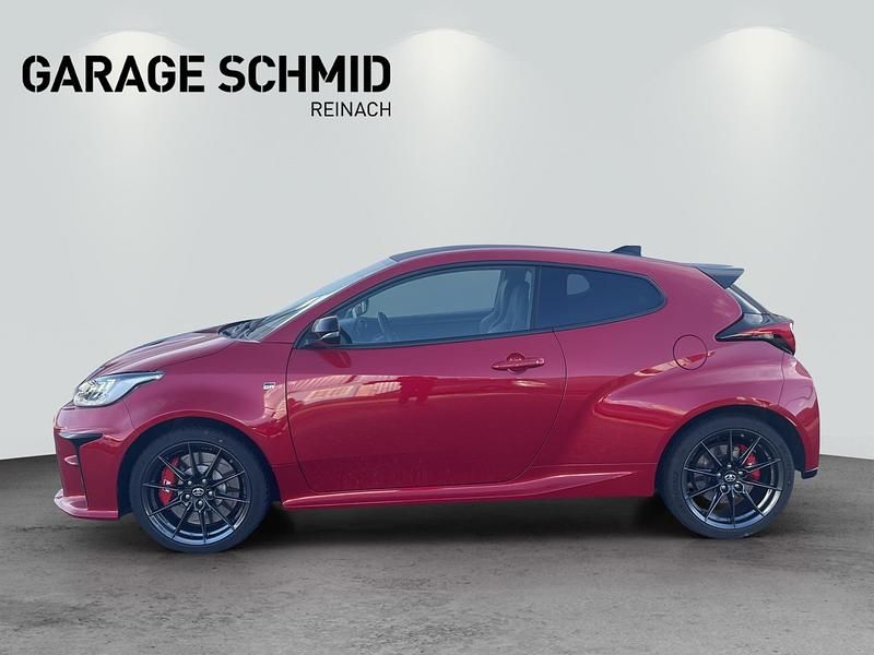 Gebraucht Toyota Yaris Sport 261 PS (191 kW) 2022 Rot Limousine