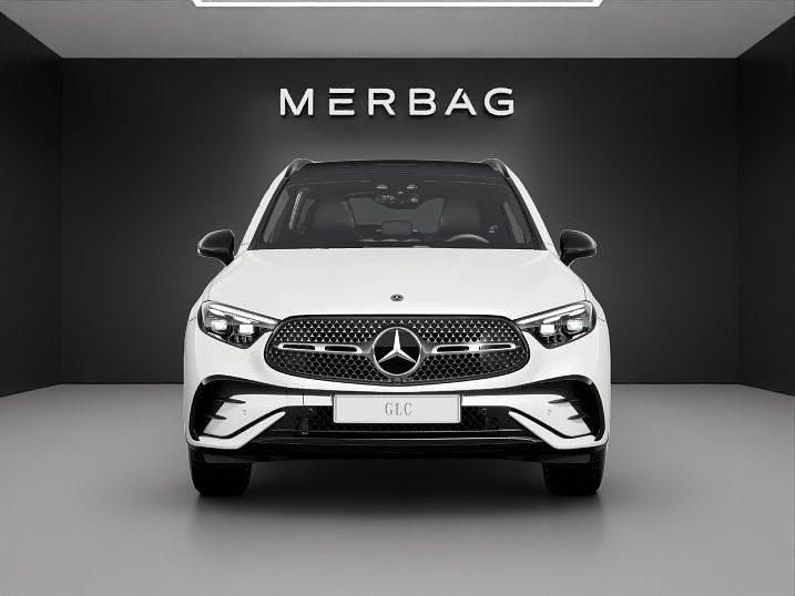 Gebraucht Mercedes GLC300e 335 PS (246 kW) 2023 Weiss SUV