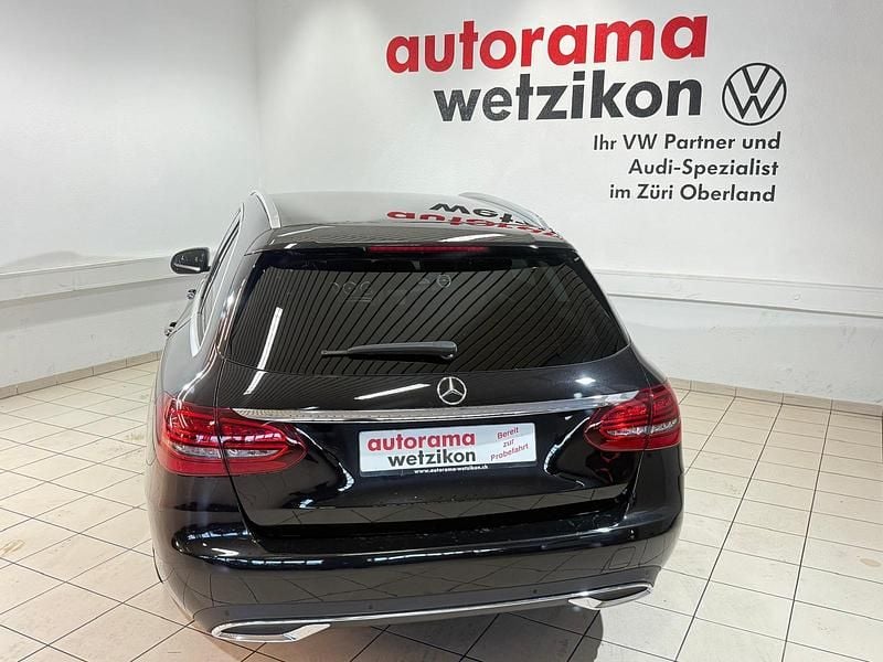 Gebraucht Mercedes C180 Avantgarde 156 PS (114 kW) 2020 Schwarz SUV