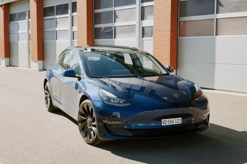 Gebraucht 2021 Tesla Model 3 Performance Limousine | CHF 20’000 (Guter Preis) - Bild 1/4