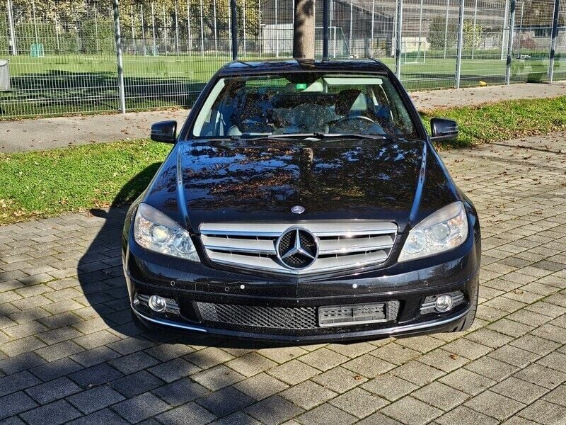 Gebraucht Mercedes C180 Avantgarde 156 PS (114 kW) 2010