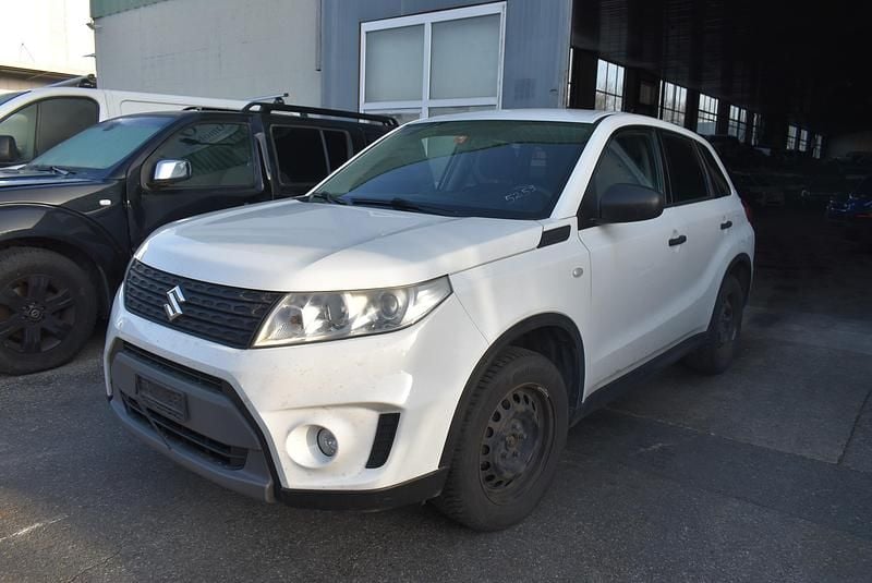 Gebraucht Suzuki Vitara 120 PS (88 kW) 2015 SUV