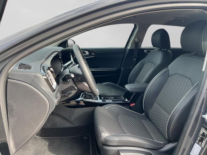 Gebraucht Kia Ceed Sportswagon Style 141 PS (103 kW) 2024 Grau Kombi