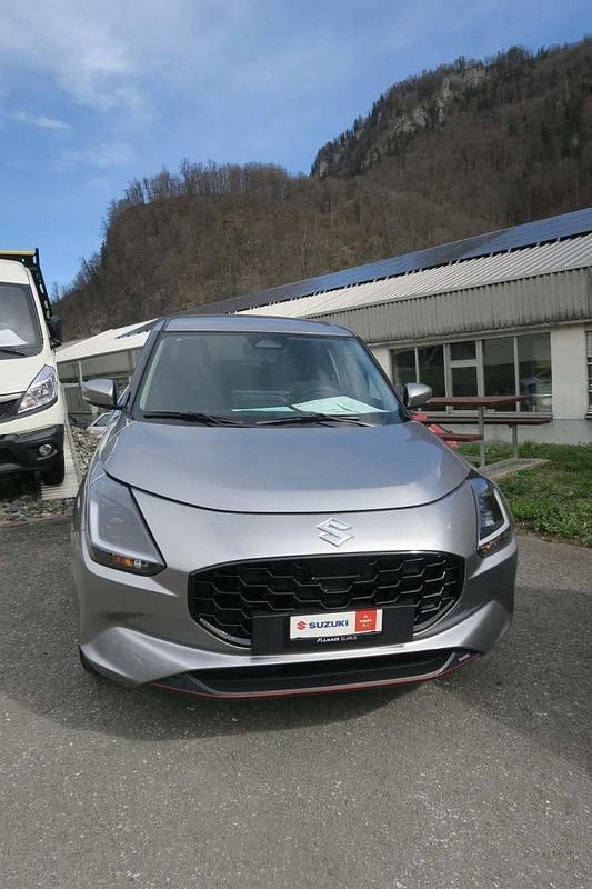Gebraucht Suzuki Swift 82 PS (60 kW) 2024 Beige Kleinwagen