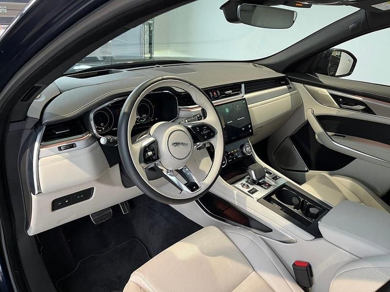 Gebraucht Jaguar F-Pace R-Dynamic 300 PS (220 kW) 2023 SUV
