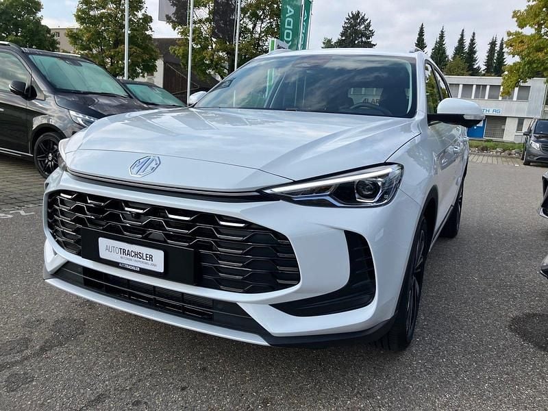 Neu MG ZS Luxury 197 PS (144 kW) 2025 Kombi