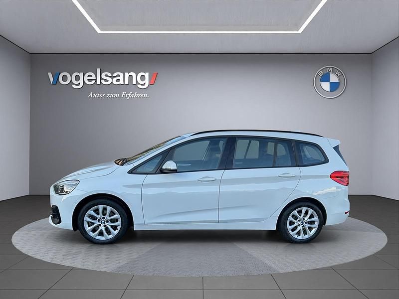 Gebraucht BMW 218 Gran Tourer Advantage 150 PS (110 kW) 2022 Weiss Van / Kleinbus