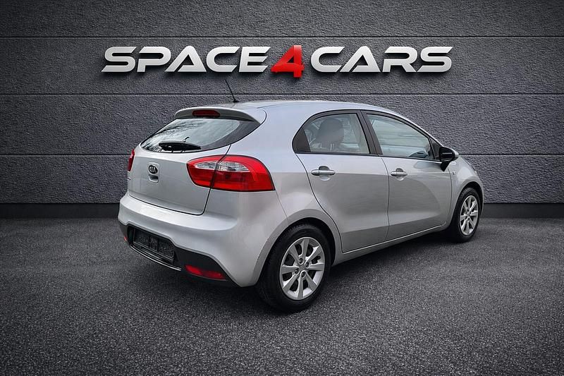 Gebraucht Kia Rio 84 PS (61 kW) 2013