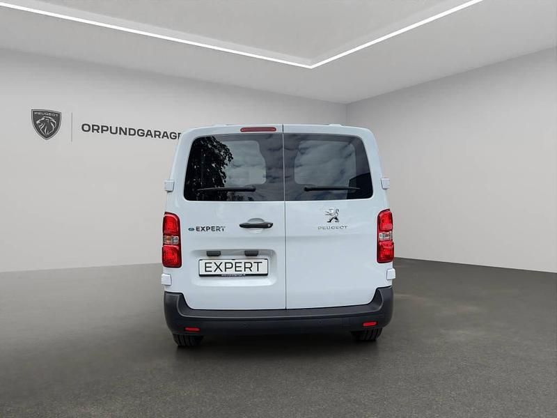 Gebraucht Peugeot e-Expert 100 kW (136 PS) 2024 Weiss Van