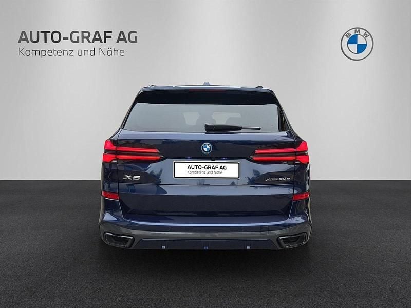 Neu BMW X5 M Sport 489 PS (359 kW) 2025 Schwarz SUV