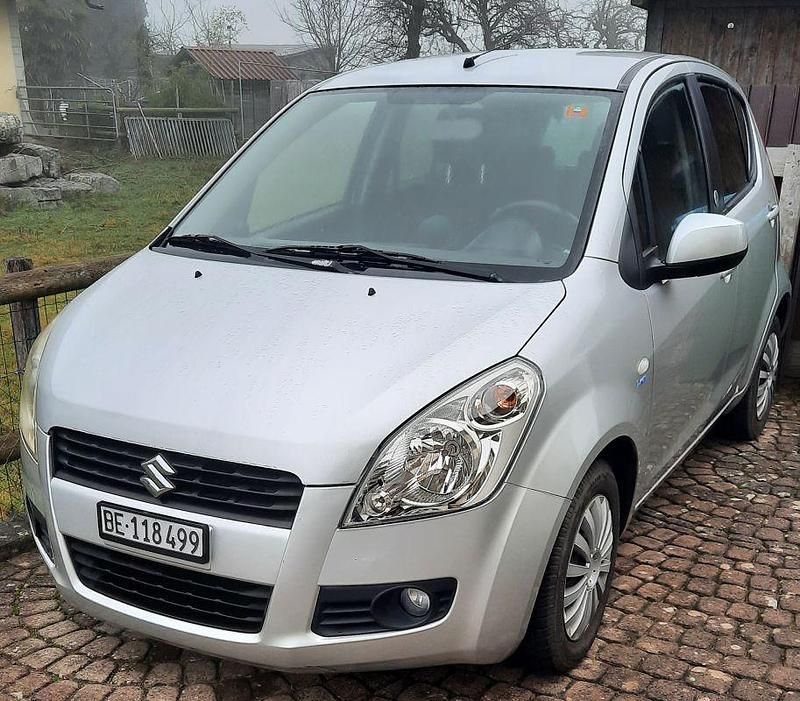 Gebraucht Suzuki Splash GL 94 PS (69 kW) 2013 Kleinwagen
