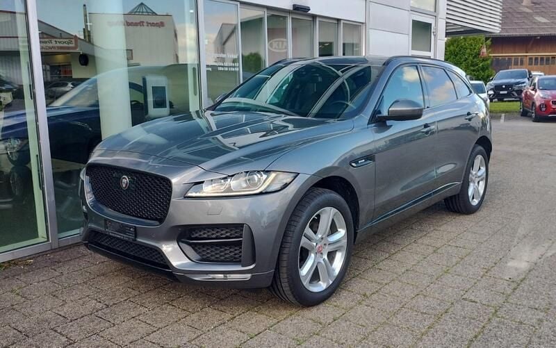 Gebraucht Jaguar F-Pace R-Sport 250 PS (183 kW) 2017 Grau SUV