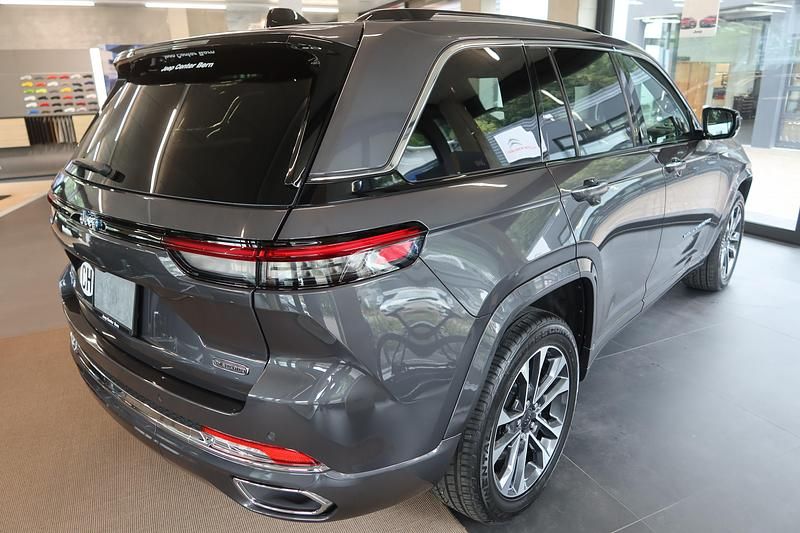 Gebraucht Jeep Grand Cherokee Overland 272 PS (200 kW) 2023 SUV