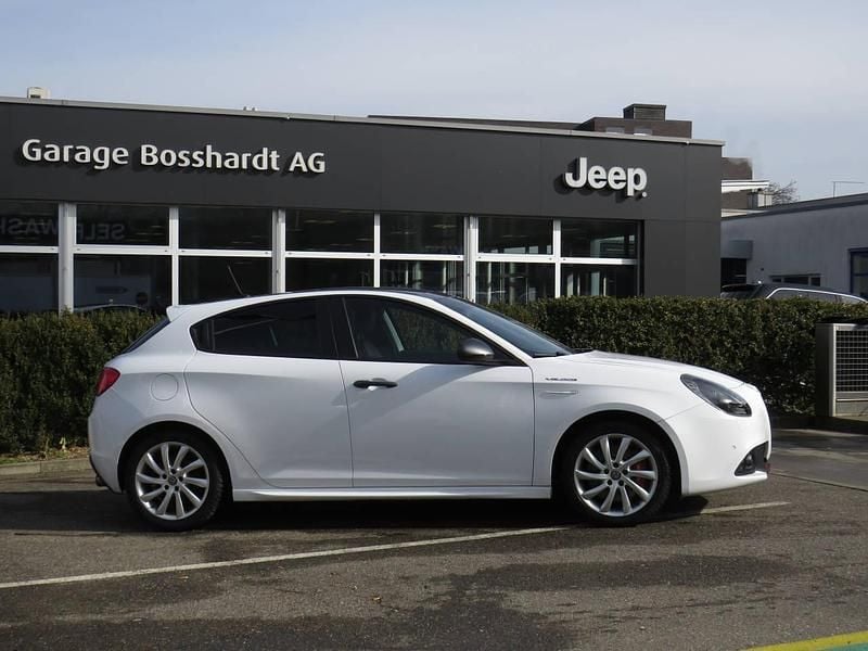 Gebraucht Alfa Romeo Giulietta Veloce 241 PS (177 kW) 2018 Weiss Kleinwagen