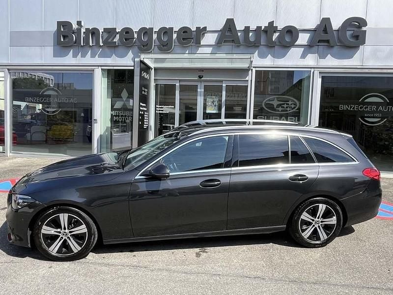 Gebraucht Mercedes C200 Avantgarde 204 PS (150 kW) 2022 Grau Kombi