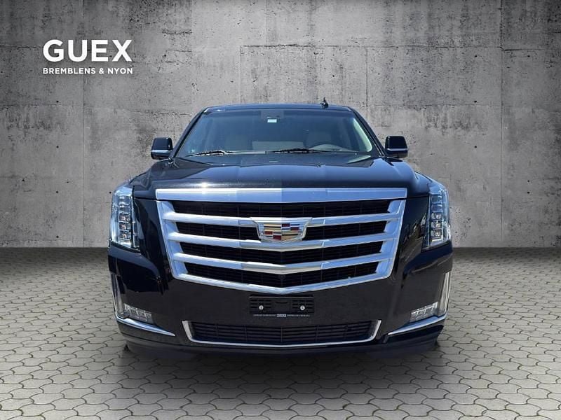 Gebraucht Cadillac Escalade 426 PS (313 kW) 2016 Schwarz SUV