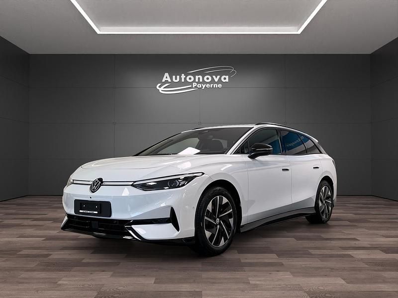 Gebraucht VW ID.7 Pro 210 kW (286 PS) 2025 Weiss Kombi