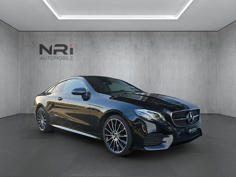 Gebraucht Mercedes E220 AMG line 194 PS (142 kW) 2018 Coupé