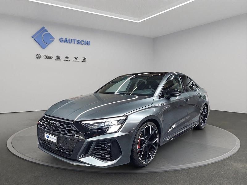 Grau Gebraucht 2024 Audi RS3 Ambiente Limousine | CHF 59’700 (Superpreis) - Bild 1/4