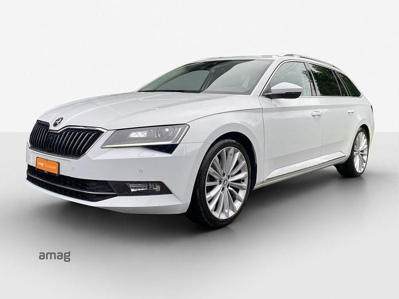 Moon weiss, metallic Gebraucht 2018 Skoda Superb LAURIN & KLEMENT Kombi | CHF 22’900 (Guter Preis) - Bild 1/4