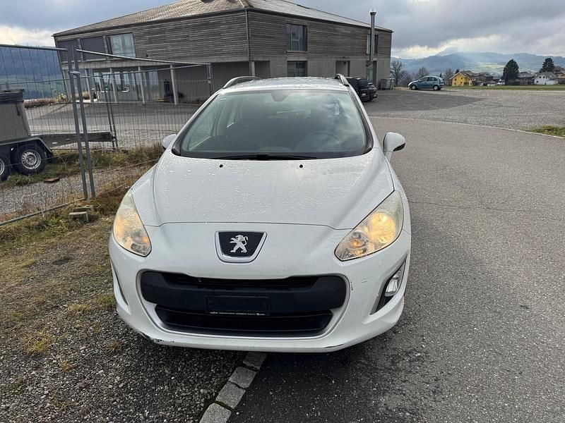 Gebraucht 2013 Peugeot 308 SW Access Kombi | CHF 999 - Bild 1/4