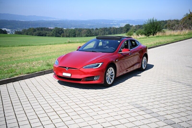 Gebraucht 2019 Tesla Model S Kleinwagen | CHF 45’000 - Bild 1/4