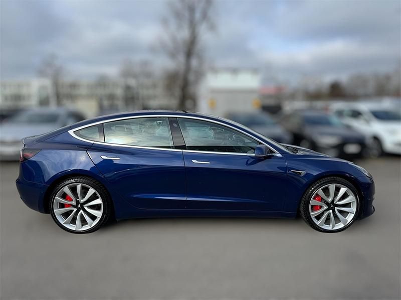 Gebraucht Tesla Model 3 355 kW (483 PS) 2019 Limousine