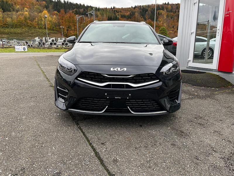 Gebraucht Kia Ceed Sportswagon GT-Line 160 PS (117 kW) 2023 Kombi