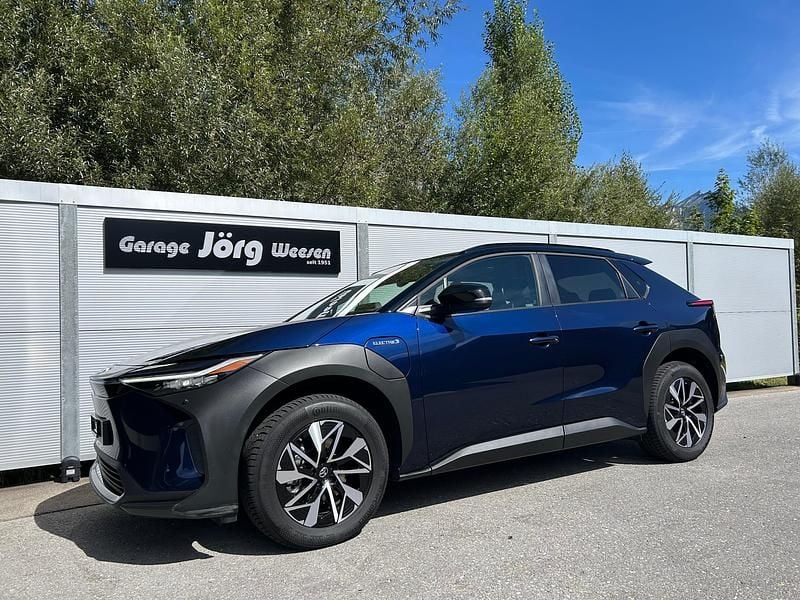 Blau Gebraucht 2023 Toyota bZ4X Style SUV | CHF 29’900 (Guter Preis) - Bild 1/4