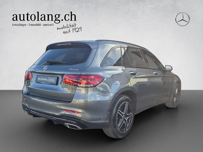 Gebraucht Mercedes GLC220 AMG line 194 PS (142 kW) 2021 Grau SUV
