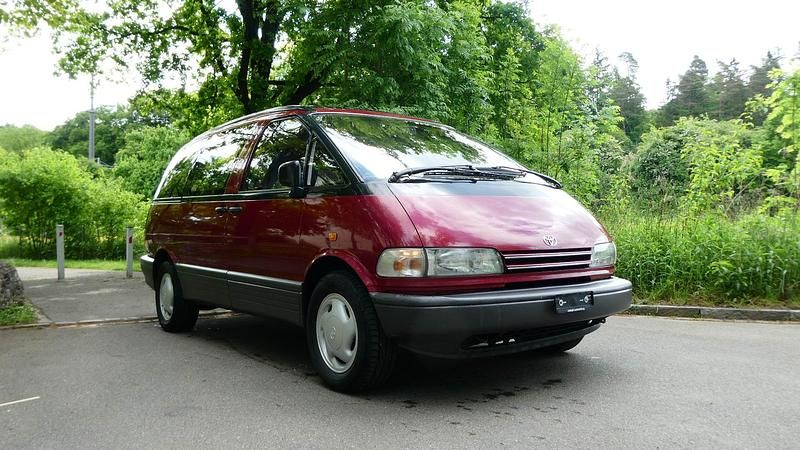 Gebraucht 1993 Toyota Previa Van / Kleinbus | CHF 7’500 - Bild 1/4