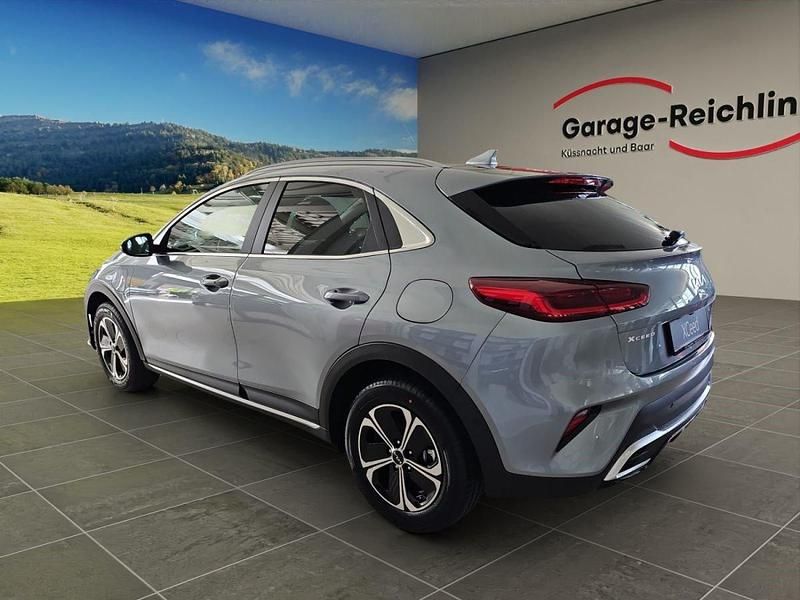 Gebraucht Kia XCeed Style 141 PS (103 kW) 2024 Silber SUV