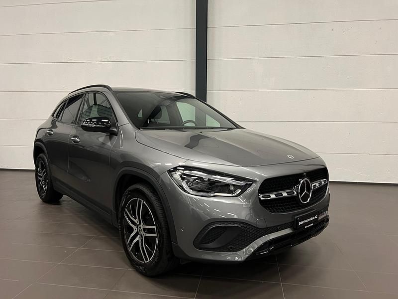 Gebraucht Mercedes GLA220 Progressive 190 PS (139 kW) 2021 SUV