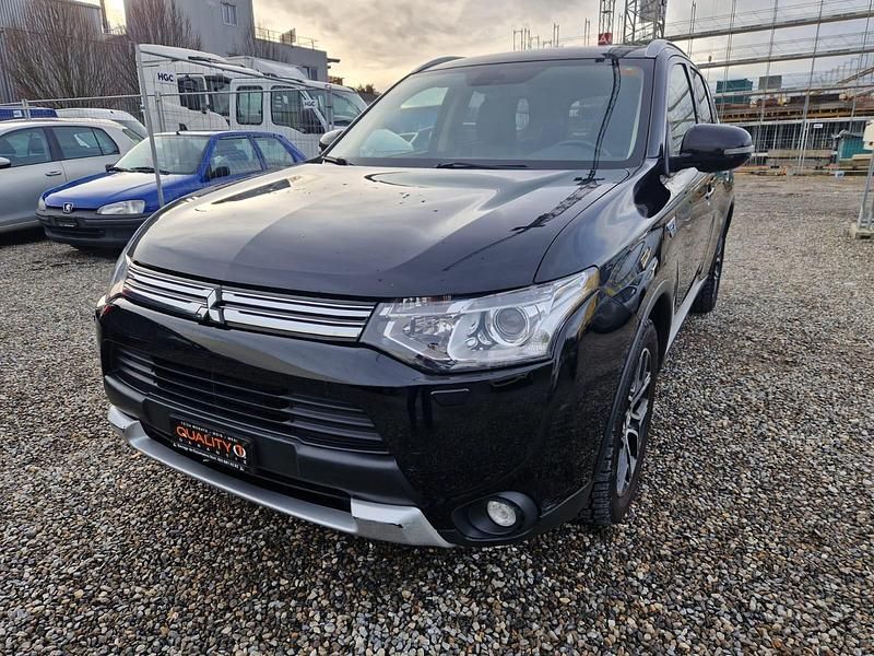 Gebraucht 2015 Mitsubishi Outlander P-HEV | CHF 6’900 (Fairer Preis) - Bild 1/4