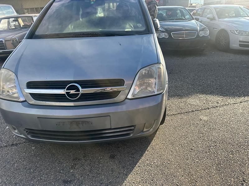 Gebraucht Opel Meriva 125 PS (91 kW) 2005 Van / Kleinbus