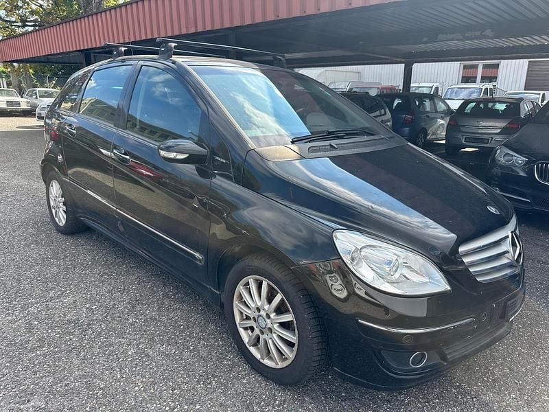 Gebraucht Mercedes B200 136 PS (100 kW) 2007 Van / Kleinbus