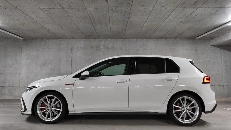 Gebraucht VW Golf VIII GTI 245 PS (180 kW) 2021 Limousine
