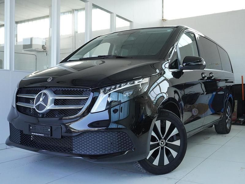 Gebraucht 2023 Mercedes V250 Avantgarde Van / Kleinbus | CHF 54’950 (Superpreis) - Bild 1/4