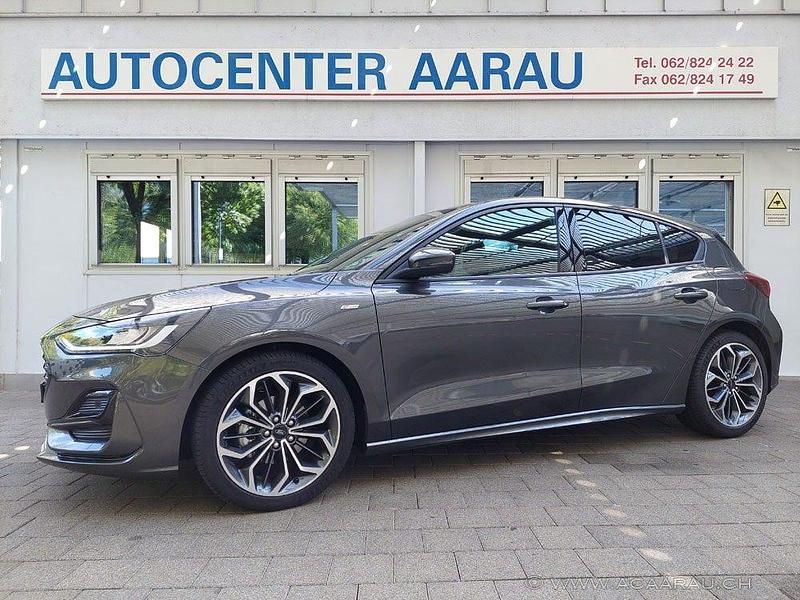 Gebraucht Ford Focus ST-Line X 155 PS (114 kW) 2024 Limousine