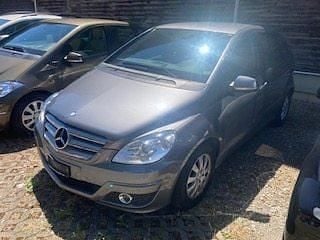 Gebraucht 2011 Mercedes B180 Van / Kleinbus | CHF 6’900 (Etwas zu teuer) - Bild 1/3