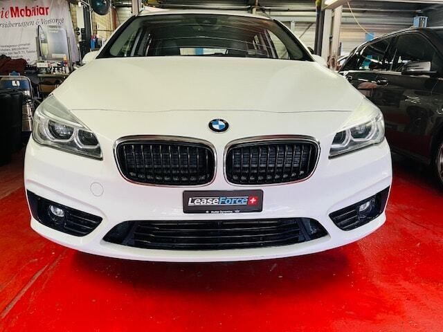 Gebraucht BMW 220 Gran Tourer Sport Line 190 PS (139 kW) 2015 Van / Kleinbus