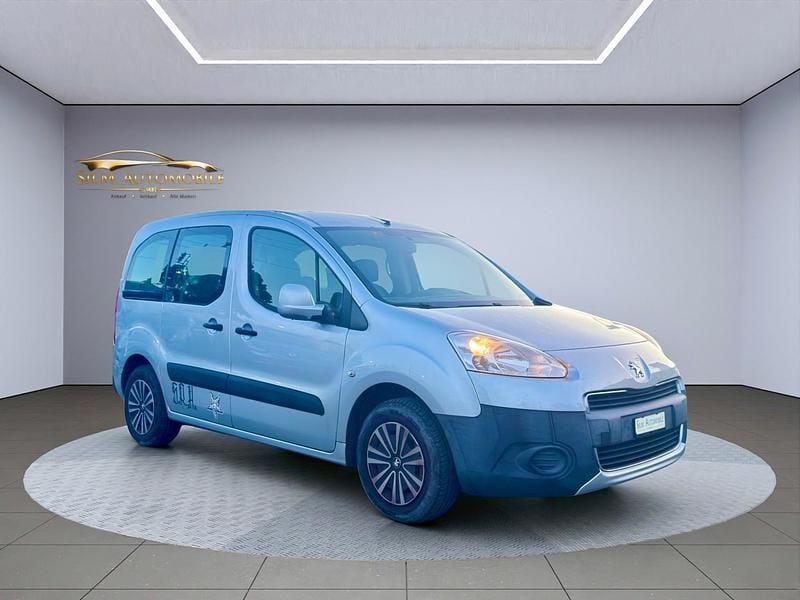 Gebraucht 2014 Peugeot Partner Tepee Van / Kleinbus | CHF 2’999 - Bild 1/4