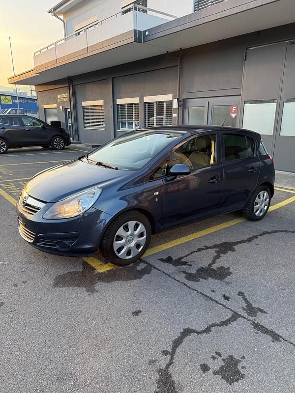 Gebraucht Opel Corsa 90 PS (66 kW) 2010 Kleinwagen