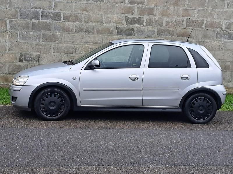 Gebraucht Opel Corsa Sport 80 PS (58 kW) 2006
