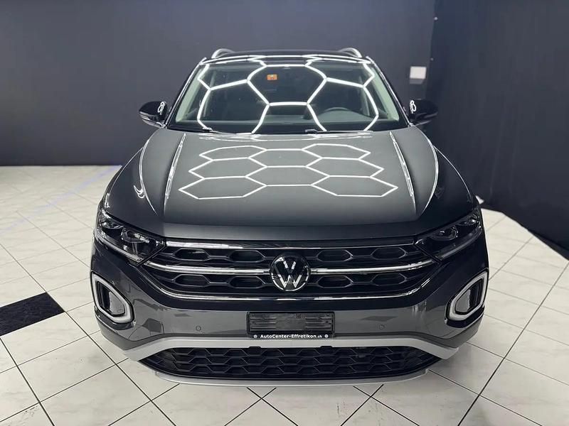 Gebraucht VW T-Roc Style 190 PS (139 kW) 2025 Gray SUV