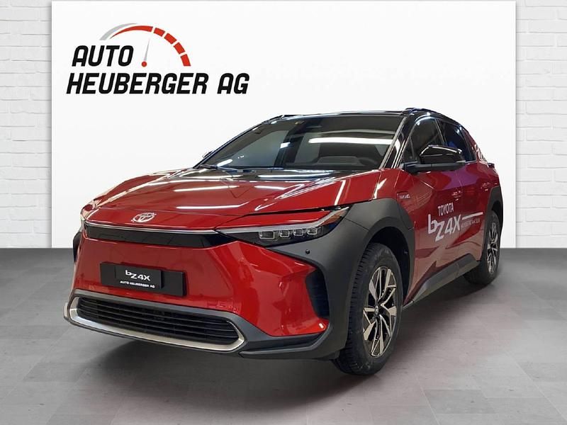 Rot Gebraucht 2023 Toyota bZ4X Premium SUV | CHF 30’000 (Guter Preis) - Bild 1/4